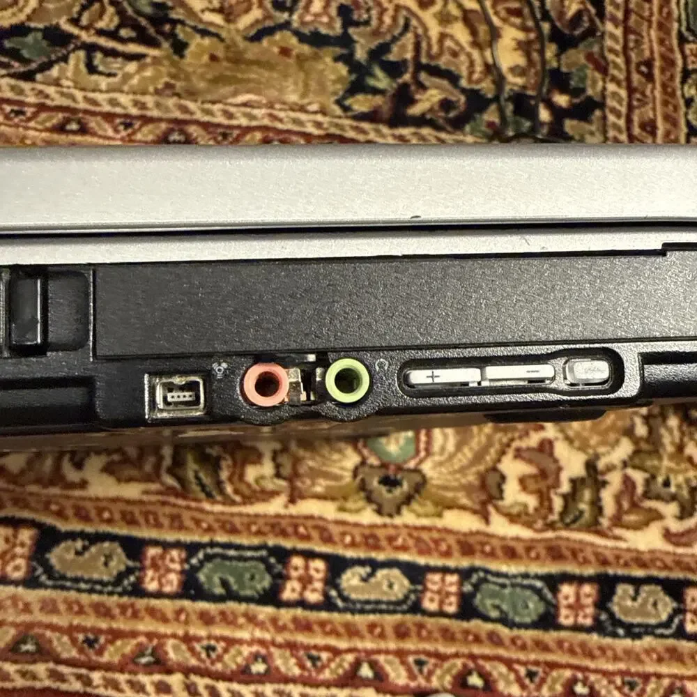 Laptop HP Pavilion ze4400